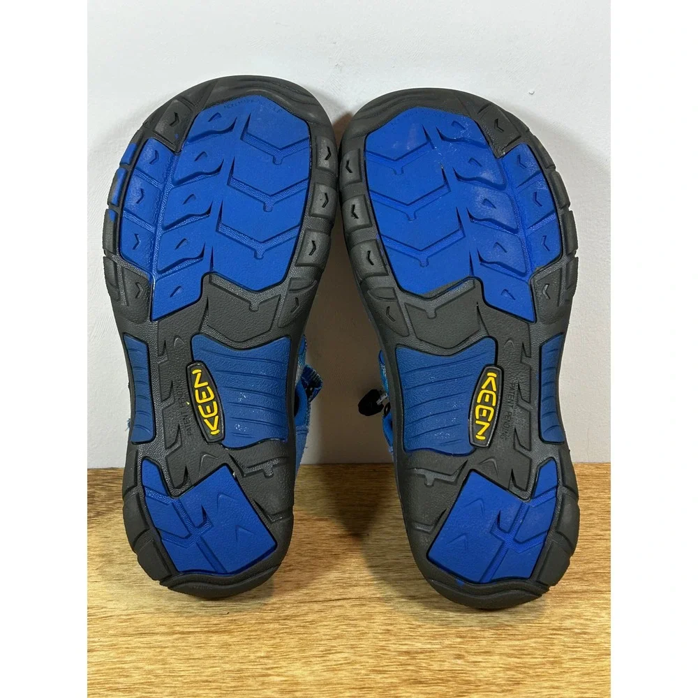 Keen Newport H2 Blue Camo Waterproof Hiking Sport Sandals Womens 6 EU 39